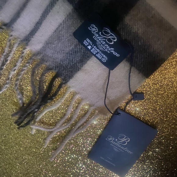 BALLANTRAE EDINBURGH 100% LAMBSWOOL RUSTIC LIGHT PINK BLK PLAID LUX Scarf - Picture 10 of 10